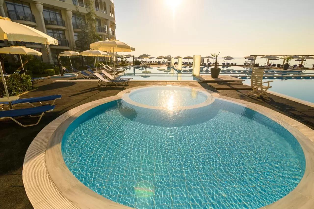 Azalia Beach Hotel Balneo & Spa Saints Constantine and Helena Exterior photo